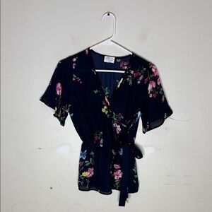 Sienna Sky Navy Floral Faux Wrap Polyester Blouse Size Small